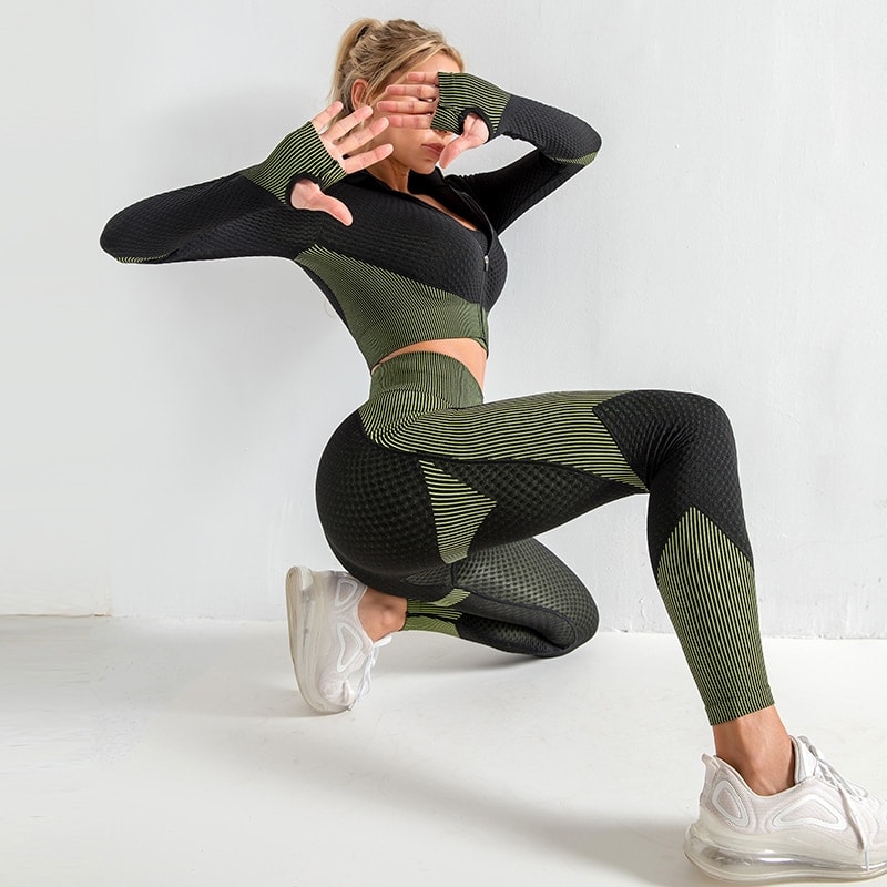 Women yoga set yoga bra suits gym clothing Female Sport fitness suit Running Clothes yoga top+ Leggings women Seamless gym suit