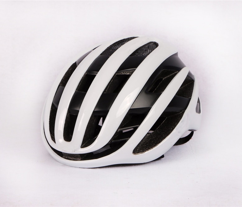 2020 New Air Cycling Helmet Racing Road Bike Aerodynamics Wind Helmet Men Sports Aero Bicycle Helmet Casco Ciclismo